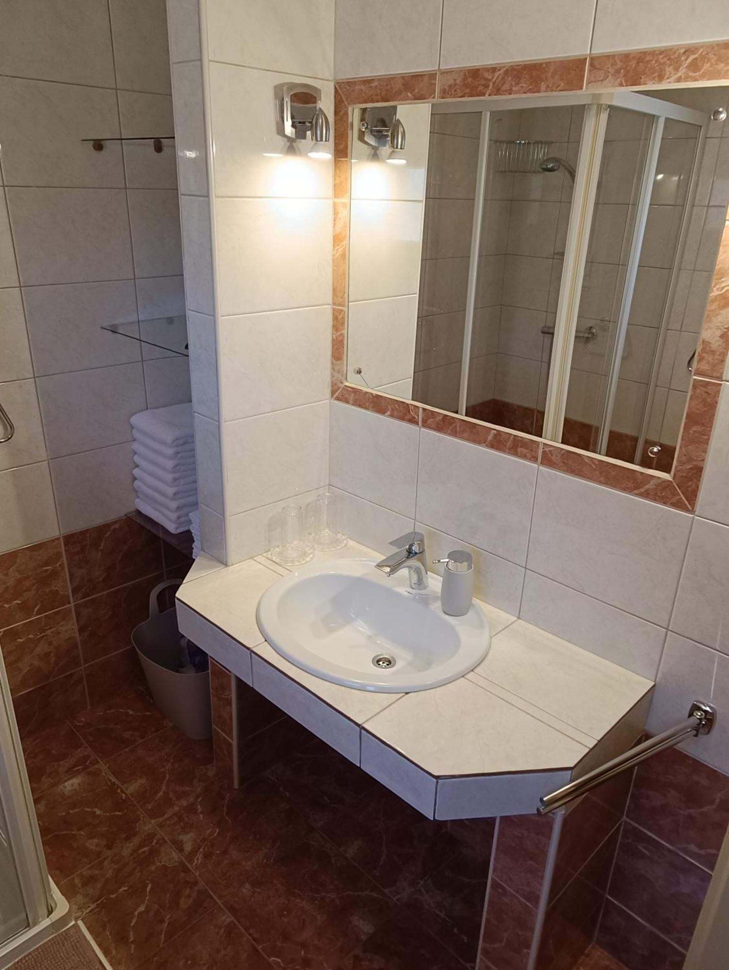 Apartmani Sprljan Vodice Bagian luar foto